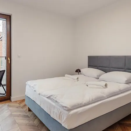 Apartamenty Delux Sun & Snow Belnihel - Blisko Centrum I Fokarium Exterior photo