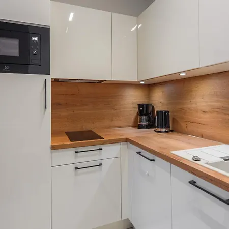 Apartamenty Delux Sun & Snow Belnihel - Blisko Centrum I Fokarium Exterior photo