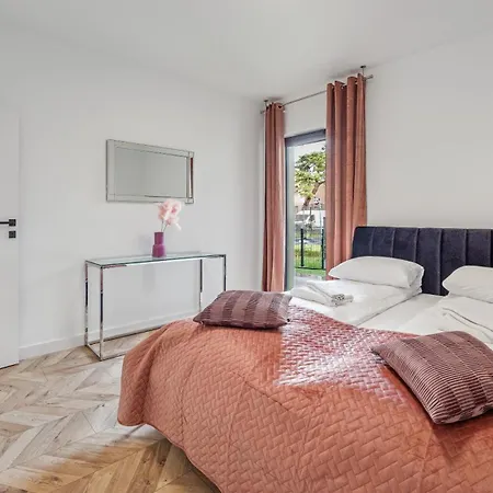 Apartamenty Delux Sun & Snow Belnihel - Blisko Centrum I Fokarium Exterior photo